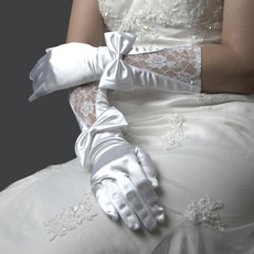 Ivory Lace Wedding Gloves with Bowknot
