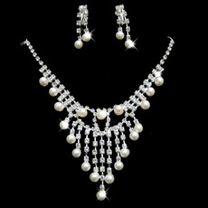 Crystal and Pearl Earring Necklace Set Wedding Bridal Jewelry Collection