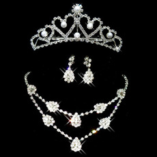 Crystal and Pearl Earring Necklace Tiara Set Wedding Bridal Jewelry Collection