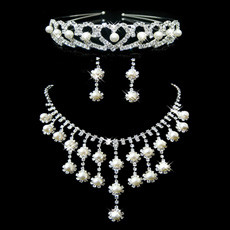 Crystal Earring Necklace Tiara Set Wedding Bridal Jewelry Collection