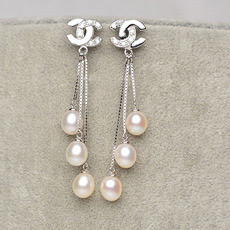 Chic White Drop 6.5-7mm Freshwater Natural Pearl Earring Set