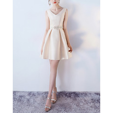 Discount V-Neck Mini/ Short Satin Beading Cocktail Party Dresses