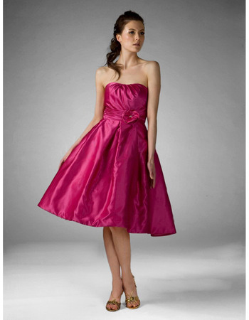 A-Line Strapless Knee-Length Satin Bridesmaid/ Wedding Party Dresses