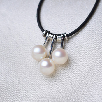 Inexpensive White Off-Round 7 - 8mm Freshwater Natural Pearl Pendants
