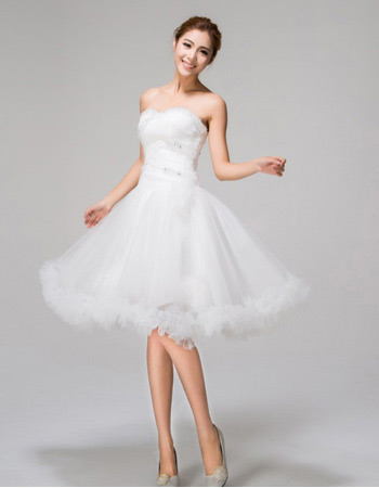 Custom Ruffle A-Line Sweetheart Knee Length Beach Wedding Dresses