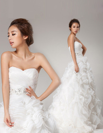 Custom Ruffle Sweetheart Organza A-Line Brush Train Wedding Dresses