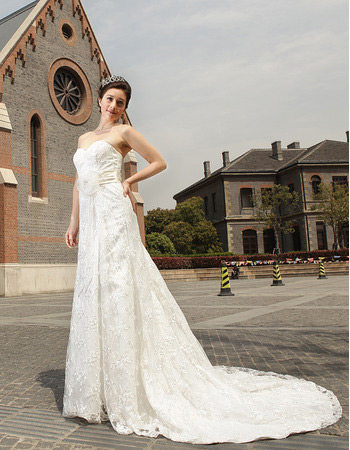 Vintage Lace Sweep Train Sweetheart A-Line Wedding Dresses for Spring