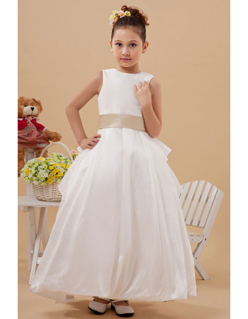 Luxurious Tiered Skirt Taffeta Ball Gown First Communion Dresses
