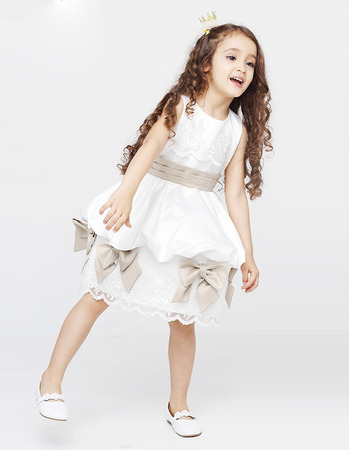 Affordable Ball Gown Knee Length First Communion Dresses with Sashes