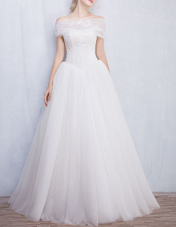 Classic Ball Gown Strapless Wedding Dresses with Detachable Wraps