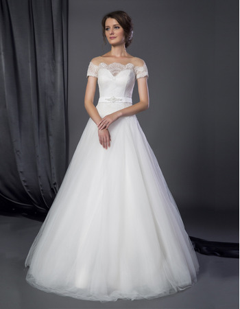 A-Line Off-the-shoulder Tulle Wedding Dresses with Short Sleeves