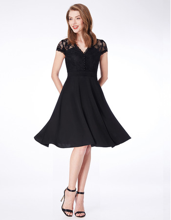 Vintage Knee Length Chiffon Black Bridesmaid Dress with Short Sleeves