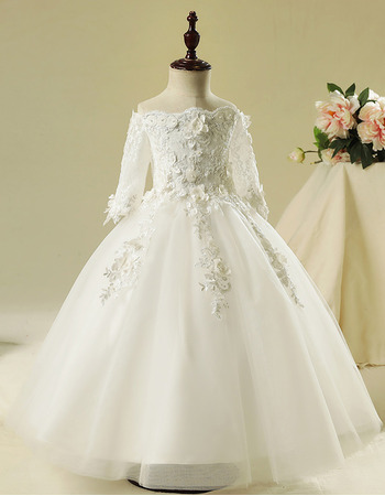 Adorable Ball Gown Off-the-shoulder Flower Girl Dresses with Sleeves