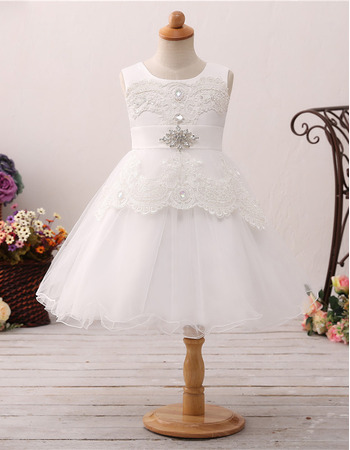 Stunning A-Line Sleeveless Knee Length Organza Flower Girl Dresses