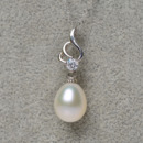 Elegant White 9 - 10mm Drop Freshwater Natural Pearl Pendants