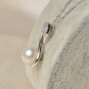 Elegant White Off-Round 10 - 11mm Freshwater Natural Pearl Pendants