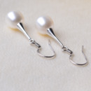 Elegant White 8-9mm Off-Round Freshwater Natural Pearl Earring Set