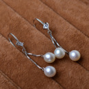 Elegant White Drop 7.5-8mm Freshwater Natural Pearl Earring Set